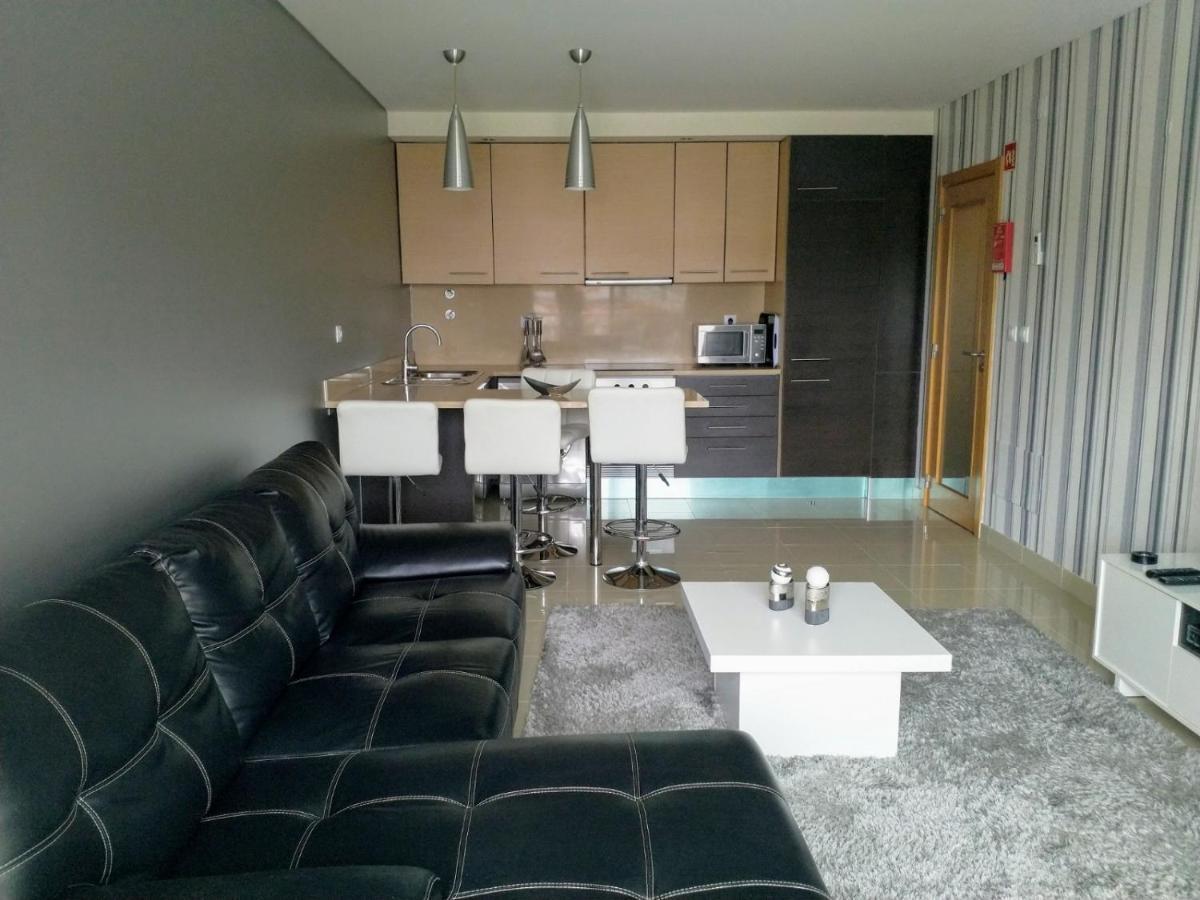 Apartamento T2 Eucalipto 2A Olhos de Agua  Eksteriør billede